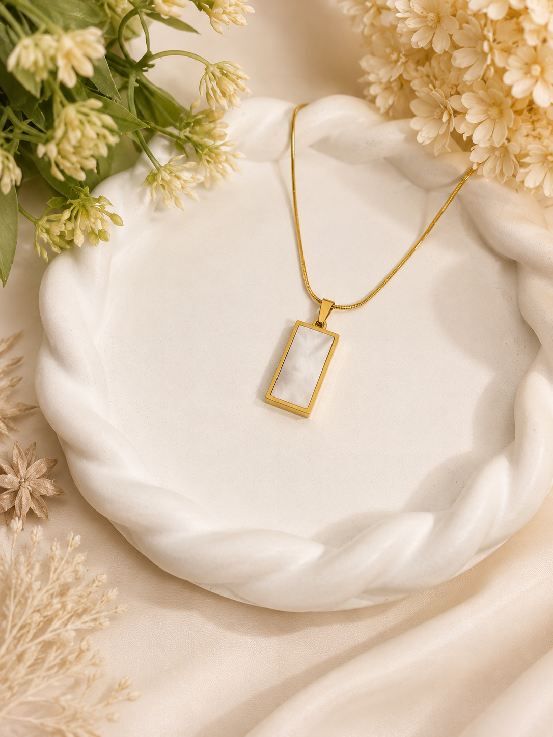 Day & Night Necklace