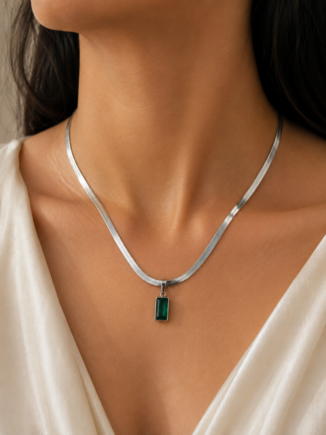 Classic Emerald Necklace