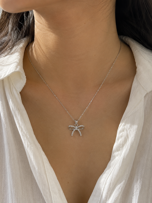 Lumi Bow Necklace