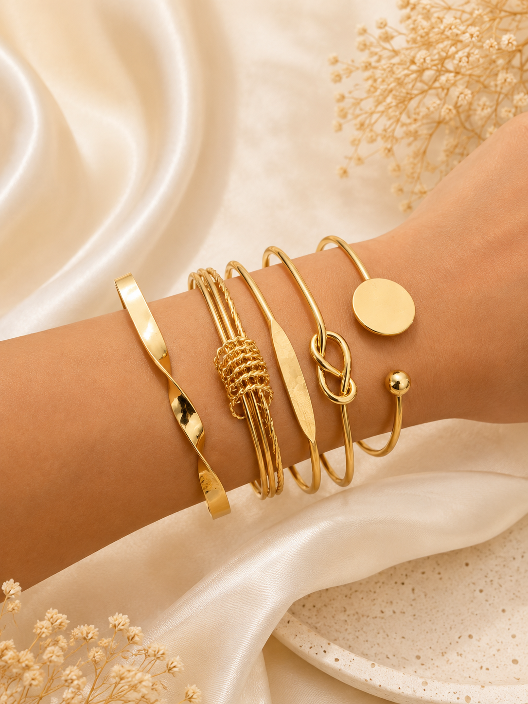 Minimal Luxe Bracelet Set of 5